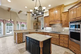 1123 Berkley Dr, Cleburne, TX 76033 - Photo 5