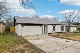 832 Crosstimbers Dr, Fort Worth, TX 76108 - Photo 3