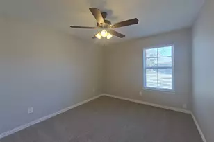 12216 Hunters Crossing Ln, Burleson, TX 76028 - Photo 11