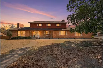 2210 White Street, Clifton, TX 76634 - Photo 1