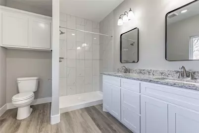 1219 S Montgomery Street, Sherman, TX 75090 - Photo 11