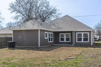 1219 S Montgomery Street, Sherman, TX 75090 - Photo 19