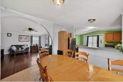 2301 W 13th Avenue, Corsicana, TX 75110 - Photo 13