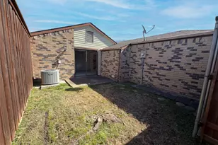 1409 Natchez Trce, Mesquite, TX 75149 - Photo 5