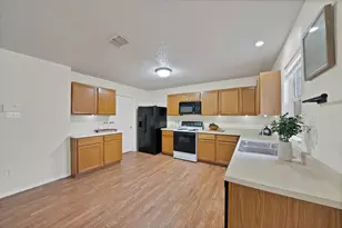 8709 Stonebriar Ln, Fort Worth, TX 76123 - Photo 13