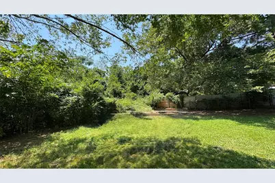 2626 W Washington Street, Denison, TX 75020 - Photo 31