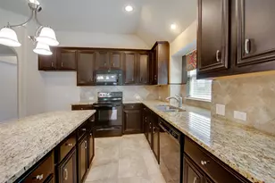 8856 Devonshire Dr, Fort Worth, TX 76131 - Photo 11