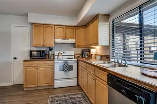 1410 Goodwin Dr, Garland, TX 75042 - Photo 5