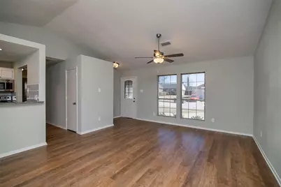 7405 Shadow Bend Drive, Fort Worth, TX 76137 - Photo 5