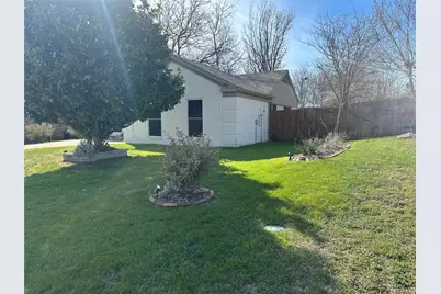 7405 Shadow Bend Drive, Fort Worth, TX 76137 - Photo 7