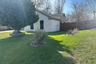 7405 Shadow Bend Dr, Fort Worth, TX 76137 - Photo 7