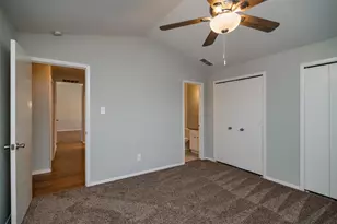 7405 Shadow Bend Dr, Fort Worth, TX 76137 - Photo 13