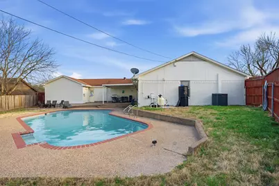 100 Hillside Drive, Hewitt, TX 76643 - Photo 21