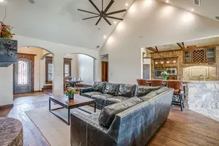 1201 Bluff Springs Dr, Haslet, TX 76052 - Photo 9