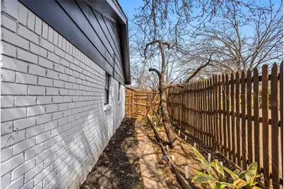 1708 Park Ridge Terrace, Arlington, TX 76012 - Photo 37