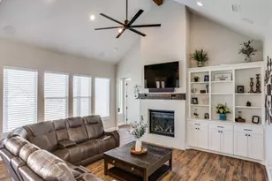 2000 Ragland Trl, Azle, TX 76020 - Photo 5