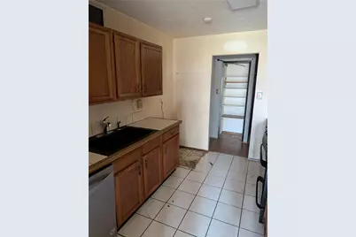 6925 Sandstone Court, Fort Worth, TX 76120 - Photo 9