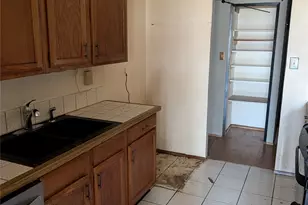 6925 Sandstone Ct, Fort Worth, TX 76120 - Photo 9