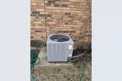 6925 Sandstone Court, Fort Worth, TX 76120 - Photo 23