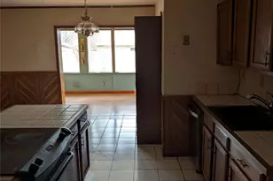 6925 Sandstone Ct, Fort Worth, TX 76120 - Photo 11