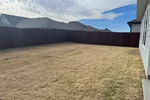 763 Lantana Ln, Pilot Point, TX 76258 - Photo 3