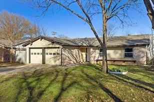 124 Bluebird Cir, Denton, TX 76209 - Photo 27