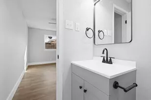 124 Bluebird Cir, Denton, TX 76209 - Photo 17