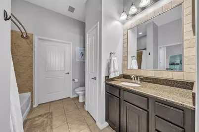 1025 W 10th Street #2105, Fort Worth, TX 76102 - Photo 27