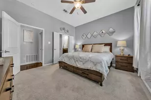 1025 W 10th St, Fort Worth, TX 76102 - Photo 25