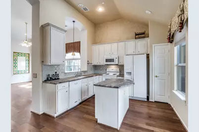 10009 Spire Lane, Plano, TX 75025 - Photo 13