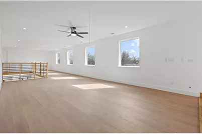 4034 Furey Street, Dallas, TX 75212 - Photo 13