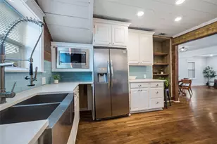 1013 Sherman St, McKinney, TX 75069 - Photo 7