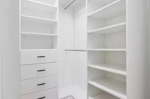 1013 Sherman St, McKinney, TX 75069 - Photo 11