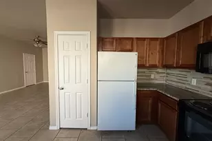 704 E College St, Princeton, TX 75407 - Photo 7