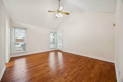 14 Alamosa Drive, Roanoke, TX 76262 - Photo 11