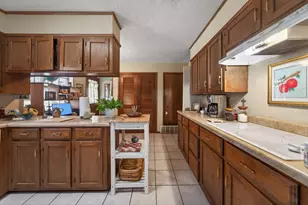 3904 Bandera Dr, De Cordova, TX 76049 - Photo 11