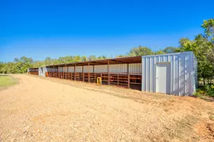 247 S Caddo St, Lipan, TX 76462 - Photo 3