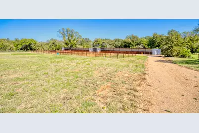 247 S Caddo Street, Lipan, TX 76462 - Photo 17