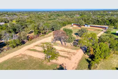 247 S Caddo Street, Lipan, TX 76462 - Photo 7