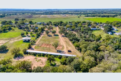 247 S Caddo Street, Lipan, TX 76462 - Photo 5