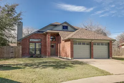 6600 W Lynn Creek Drive W, Arlington, TX 76001 - Photo 1