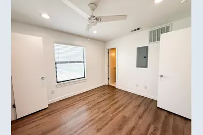 4526 Munger Avenue #201, Dallas, TX 75204 - Photo 11