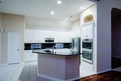 3404 Wimbledon Drive, Lewisville, TX 75077 - Photo 9