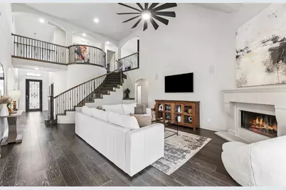 4005 Barlow Court, Mansfield, TX 76063 - Photo 11