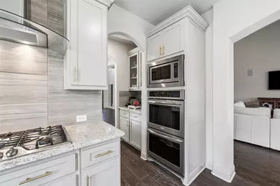 4005 Barlow Court, Mansfield, TX 76063 - Photo 17