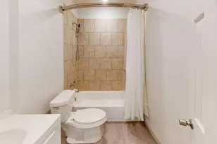 2554 Marfa Ave, Dallas, TX 75216 - Photo 19