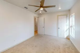 2554 Marfa Ave, Dallas, TX 75216 - Photo 13