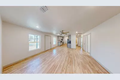 2554 Marfa Avenue, Dallas, TX 75216 - Photo 9