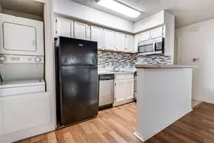 2311 Basil Dr, Arlington, TX 76006 - Photo 5