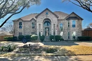 814 Clearlake Dr, Allen, TX 75002 - Photo 1